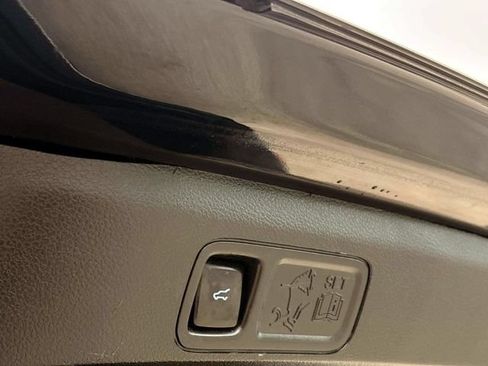 Used 2020 Ford Expedition Limited AWD/4WD image 18