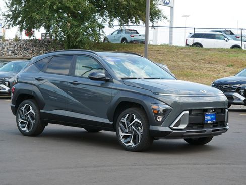 Used 2026 Hyundai Kona SEL Premium AWD/4WD image 4