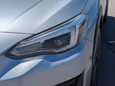 Used 2020 Subaru Crosstrek 2.0i Limited w/ Moonroof Package w/Navigation AWD/4WD image 10