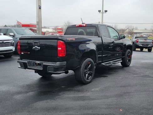 Used 2019 Chevrolet Colorado LT w/ Redline Special Edition image 3