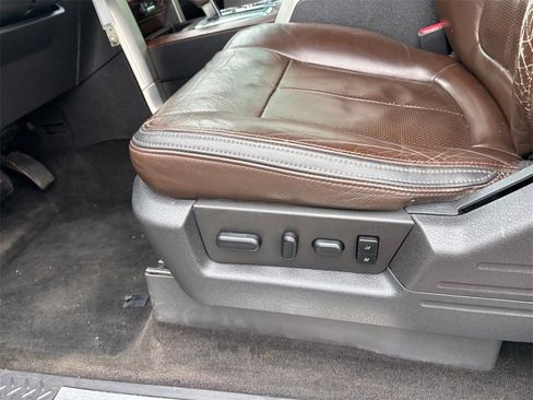 Used 2009 Ford F150 Platinum image 24