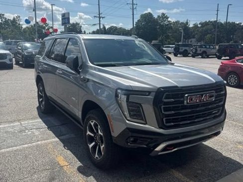 Used 2026 GMC Yukon AT4 w/ AT4 Premium Package AWD/4WD image 1