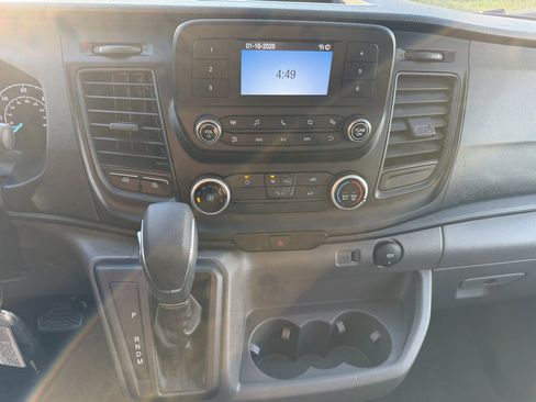 Used 2025 Ford Transit 250 148 Medium Roof image 19