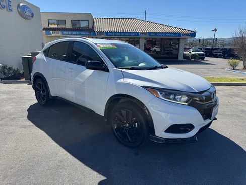 Used 2022 Honda HR-V Sport image 5