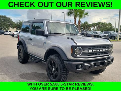 Used 2024 Ford Bronco Black Diamond AWD/4WD image 3