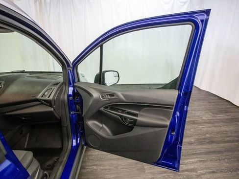 Used 2017 Ford Transit Connect XL image 17