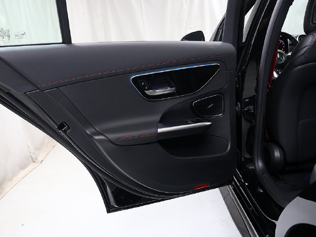 Certified 2026 Mercedes-Benz C 43 AMG 4MATIC Sedan image 27
