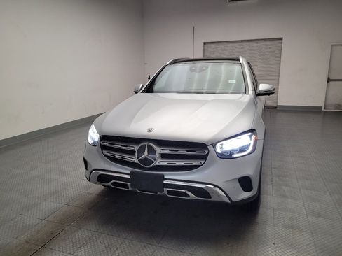 Used 2020 Mercedes-Benz GLC 300 4MATIC image 15