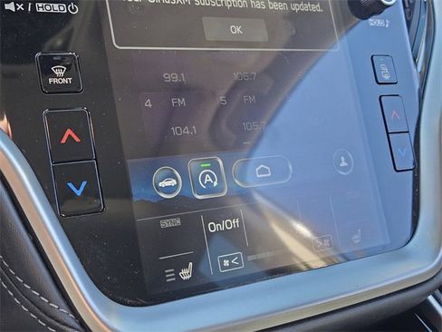 Used 2020 Subaru Outback Limited w/ Popular Package #2 image 24