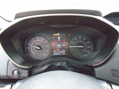 Used 2022 Subaru Crosstrek 2.0i Premium AWD/4WD image 15