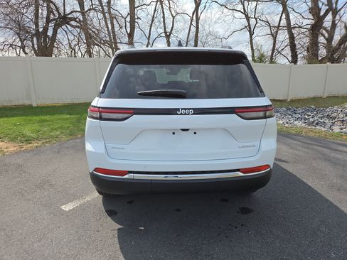 New 2026 Jeep Grand Cherokee Laredo X AWD/4WD image 13