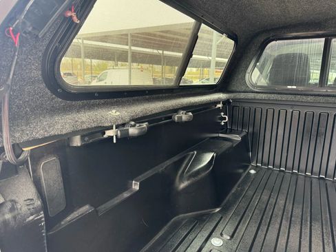 Used 2020 Toyota Tacoma SR image 47