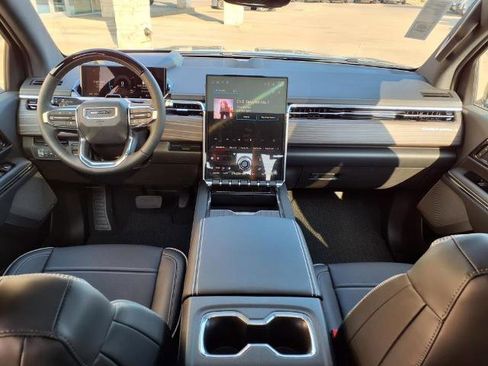 New 2025 GMC Sierra EV Denali image 27