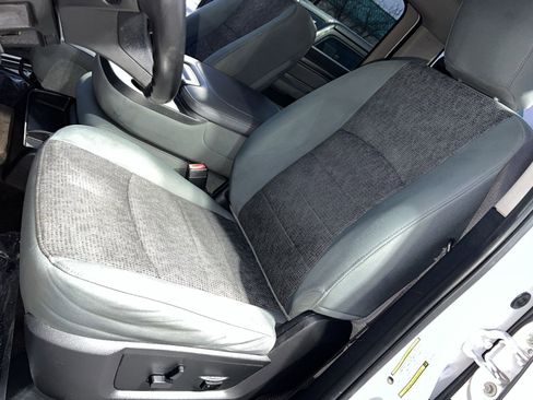 Used 2016 RAM 2500 Big Horn image 13