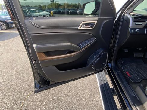 Used 2018 GMC Yukon XL Denali w/ Denali Ultimate Package RWD image 9