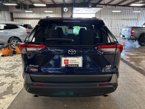 Certified 2025 Toyota RAV4 XLE AWD/4WD image 4