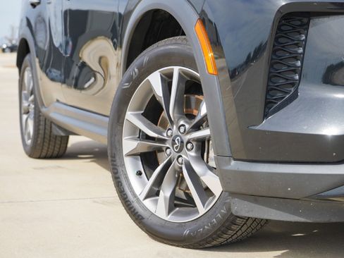 Certified 2023 INFINITI QX60 Luxe w/ Performance Audio Package image 2