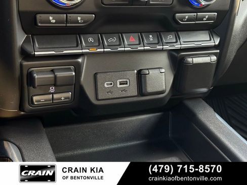 Used 2021 GMC Sierra 1500 Elevation w/ Preferred Package RWD image 19