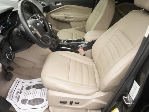 Used 2015 Ford Escape Titanium image 9