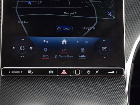 Certified 2024 Mercedes-Benz GLC 300 image 27