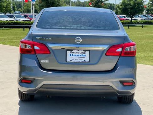 Used 2018 Nissan Sentra S FWD image 6