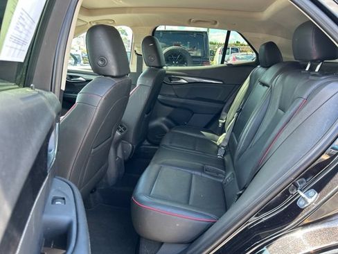 Used 2022 Buick Envision Essence w/ Technology Package I AWD/4WD image 17