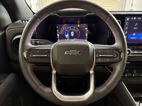 Used 2023 Chevrolet Colorado Z71 w/ Z71 Convenience Package 2 image 13