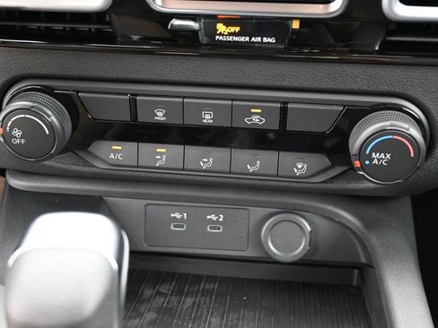 New 2027 Nissan Sentra S w/ Floor Mat Package FWD image 14