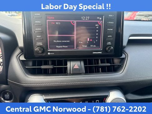 Used 2022 Toyota RAV4 XLE w/ Convenience Package AWD/4WD image 17