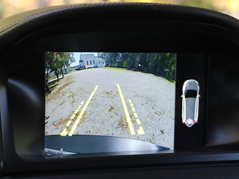 Used 2016 Volvo XC70 T5 Platinum w/ Climate Package image 24