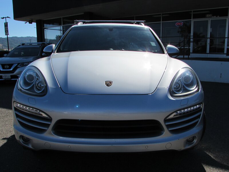 Used 2012 Porsche Cayenne AWD/4WD image 2