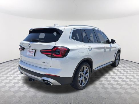 Used 2022 BMW X3 xDrive30i w/ Convenience Package w/ZPA AWD/4WD image 17