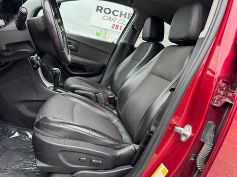 Used 2018 Chevrolet Trax LT w/ LT Convenience Package AWD/4WD image 8
