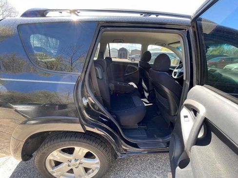 Used 2007 Toyota RAV4 Sport AWD/4WD image 28