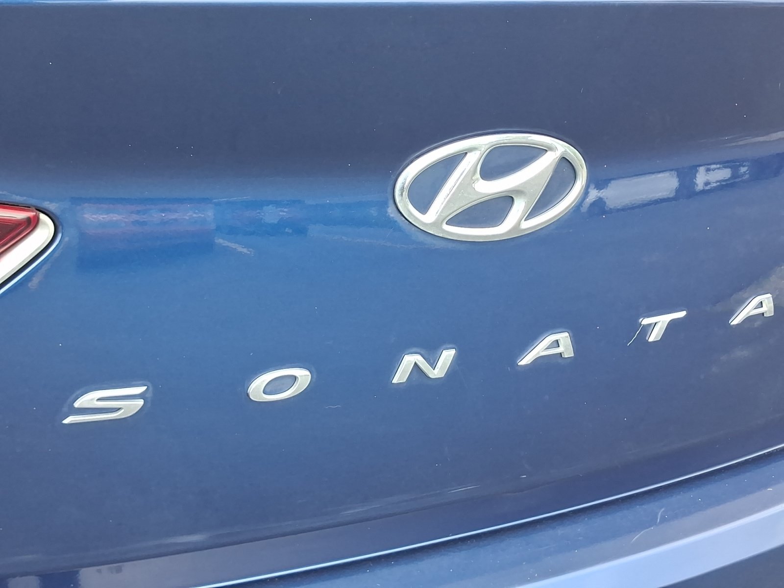 Used 2018 Hyundai Sonata Limited FWD image 23