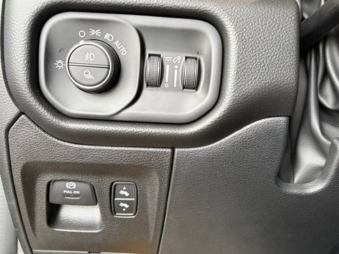 New 2026 RAM 1500 Big Horn AWD/4WD image 30