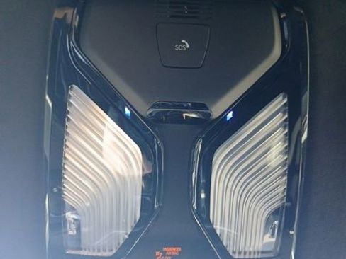 Used 2024 BMW XM image 30