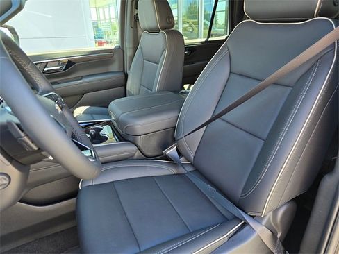 New 2025 Chevrolet Tahoe Premier image 22