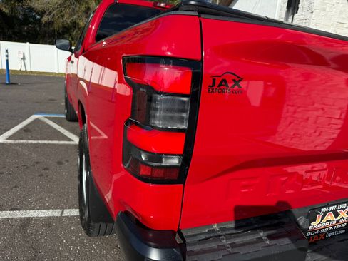 Used 2022 Nissan Frontier S w/ Technology Package image 7