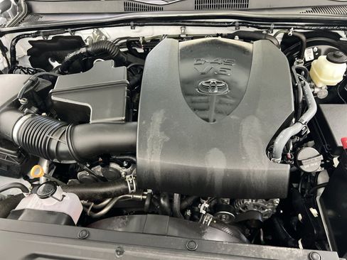 Used 2023 Toyota Tacoma TRD Sport image 25