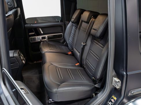 Used 2021 Mercedes-Benz G 550 image 37
