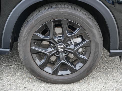 Used 2025 Honda HR-V Sport image 11