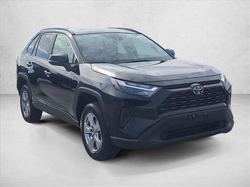Used 2023 Toyota RAV4 XLE FWD image 3