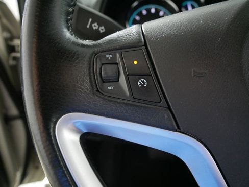 Used 2014 Chevrolet Captiva Sport LT image 27