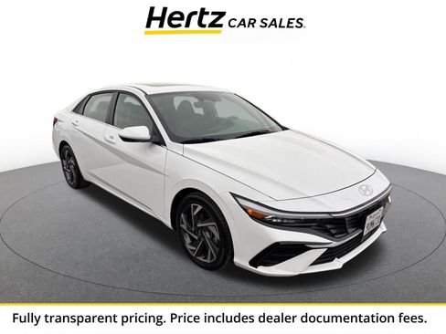 Used 2025 Hyundai Elantra SEL FWD image 1