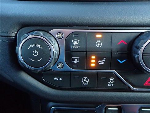 New 2026 Jeep Wrangler Unlimited Rubicon image 19