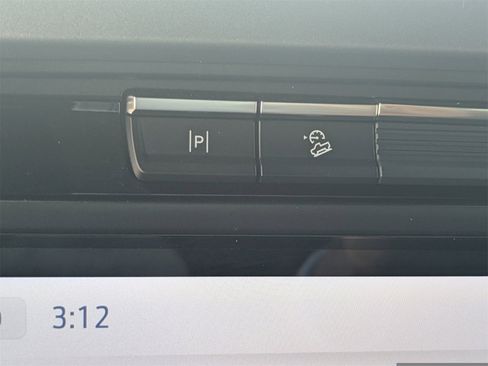 New 2025 Ford F150 Lariat w/ Equipment Group 501A Mid image 16