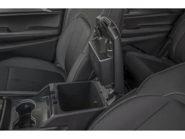 Used 2025 Jeep Grand Cherokee L Laredo w/ Luxury Tech Group I AWD/4WD image 14