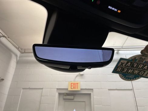 Used 2022 GMC Sierra 1500 AT4 w/ AT4 Premium Package image 19