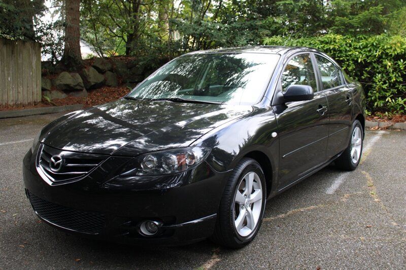Used 2004 MAZDA MAZDA3 s w/ Moonroof & 6-CD Pkg FWD image 1
